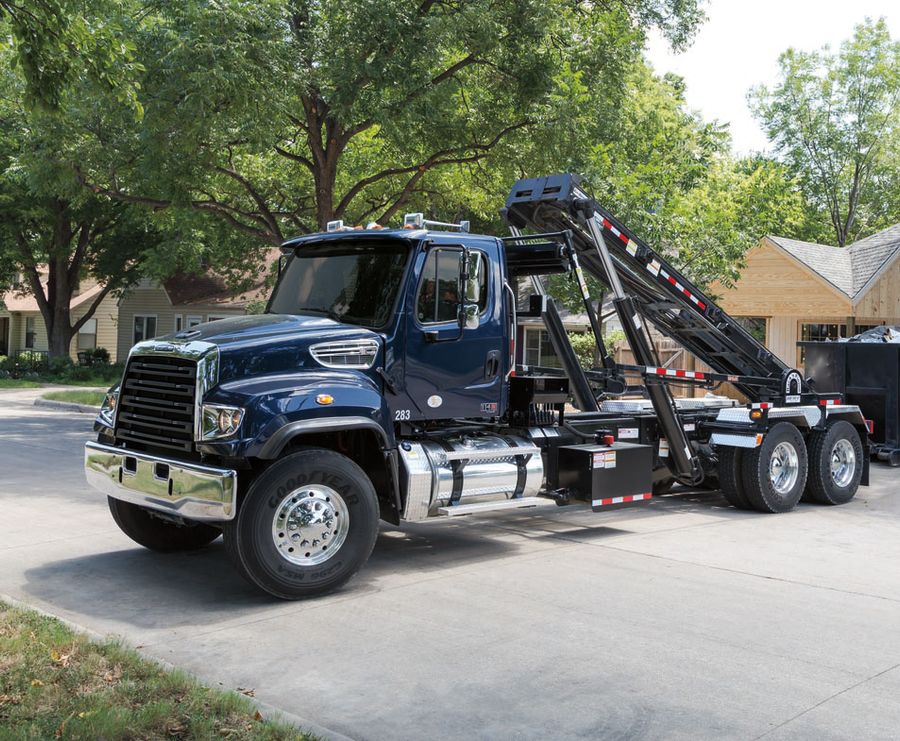 Roll Off Truck